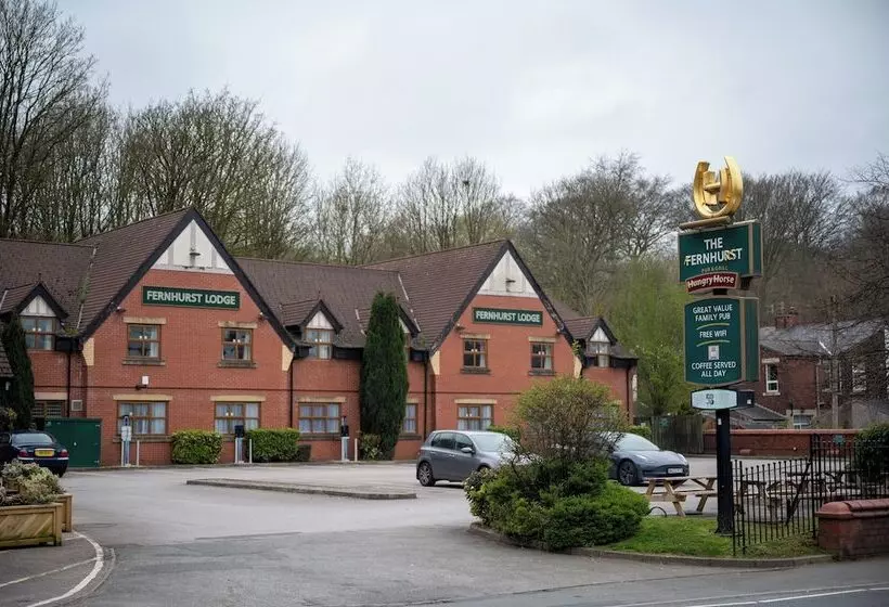 호텔 The Fernhurst By Greene King Inns