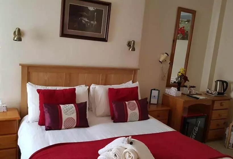 Hotel The Palms Guest House