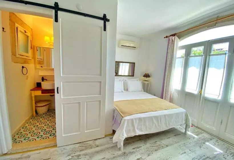 Kesre Otel Alacati