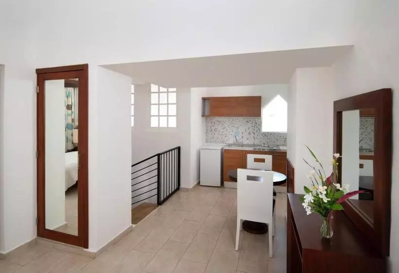 Resort Grand Paradise Playa Dorada  All Inclusive