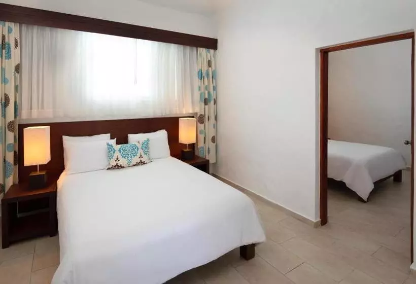 Resort Grand Paradise Playa Dorada  All Inclusive