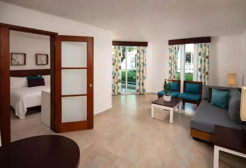 Resort Grand Paradise Playa Dorada  All Inclusive