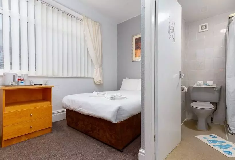 The Sandringham Court Hotel & Apartment With High Speed Wi Fi