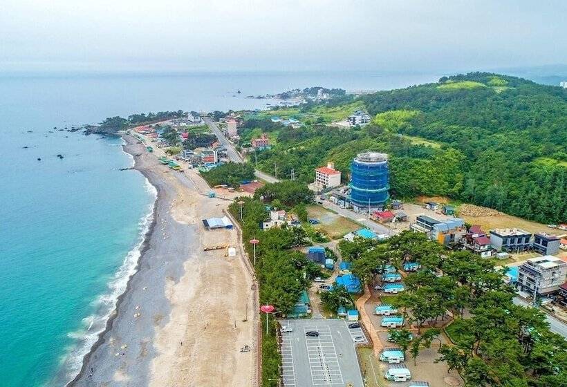 Gyeongju Gampo Four Seasons Pension