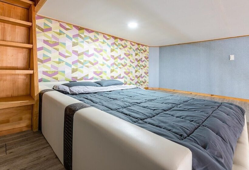 Gyeongju Gampo Four Seasons Pension