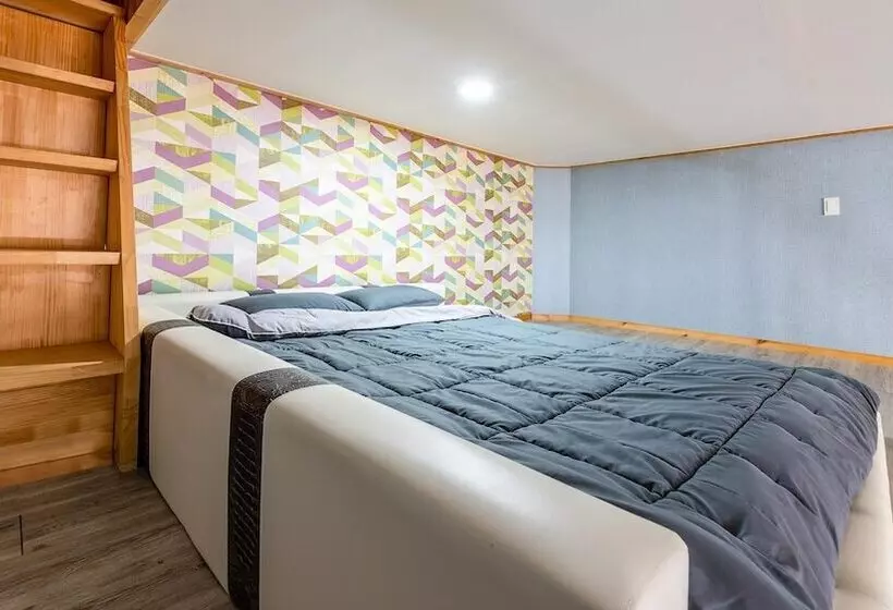 Gyeongju Gampo Four Seasons Pension