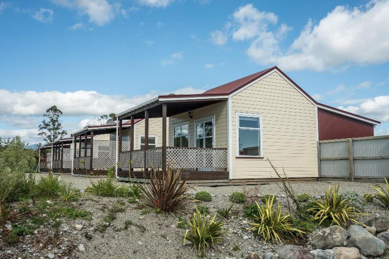 簡易ホテル Theatre Royal