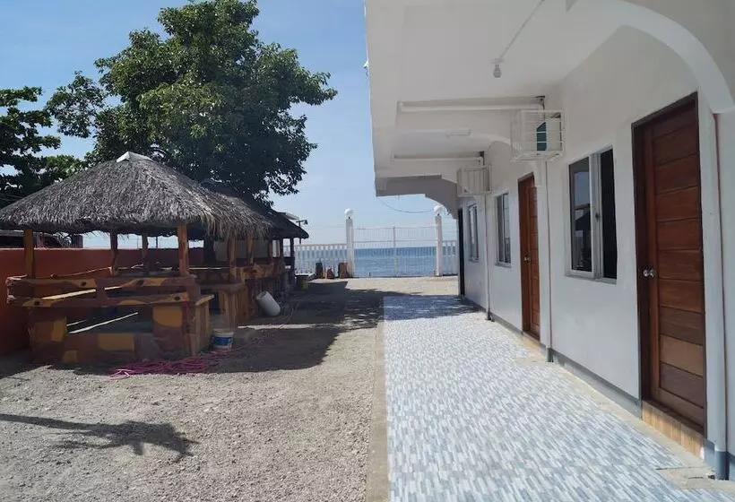 Hotelli Hana Natsu Resorts Beach &