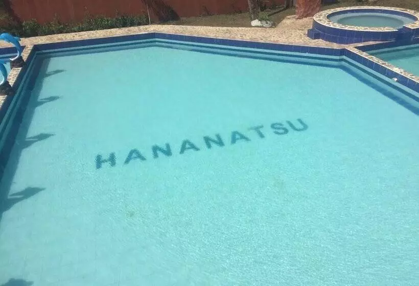 Hotelli Hana Natsu Resorts Beach &