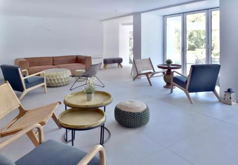 ホテル Ibis Styles Golden Sands Roomer