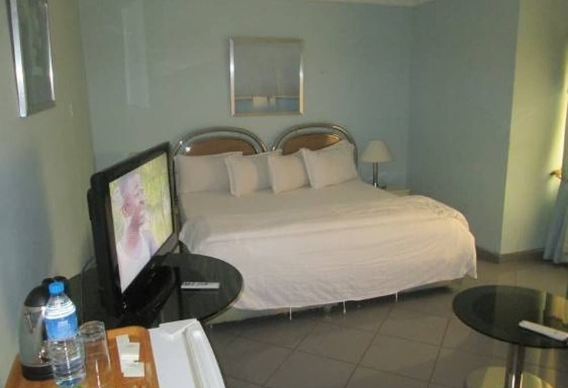 هتل Lamonde Guest House