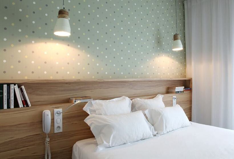 בית מלון כפרי Hôtel Et Apparts Marin