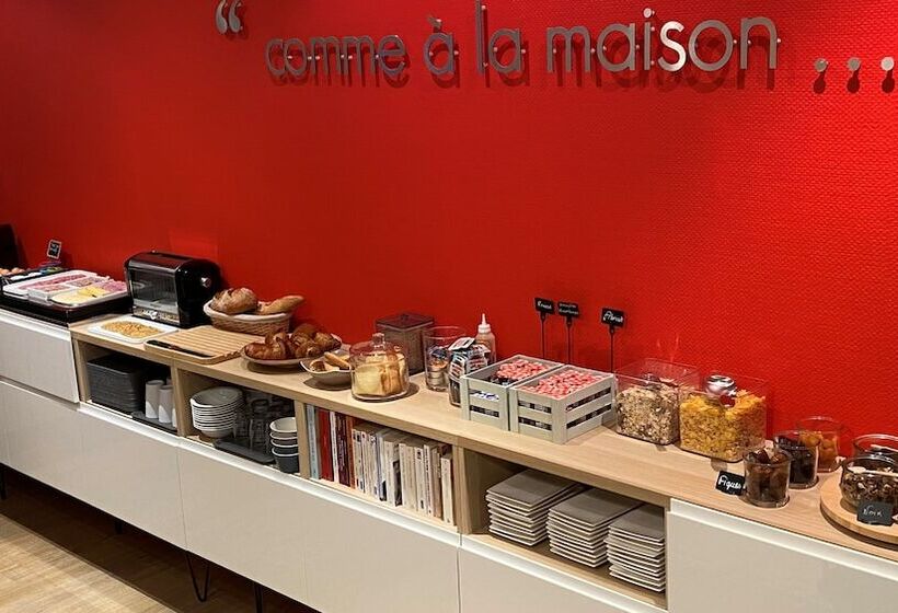 בית מלון כפרי Hôtel Et Apparts Marin