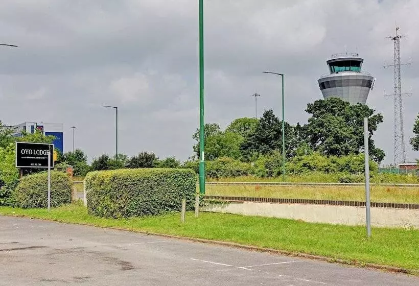 ホテル Oyo Lodge  Birmingham Airport & Nec