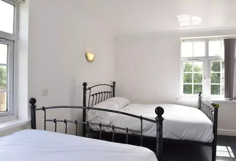 ホテル Oyo Lodge  Birmingham Airport & Nec