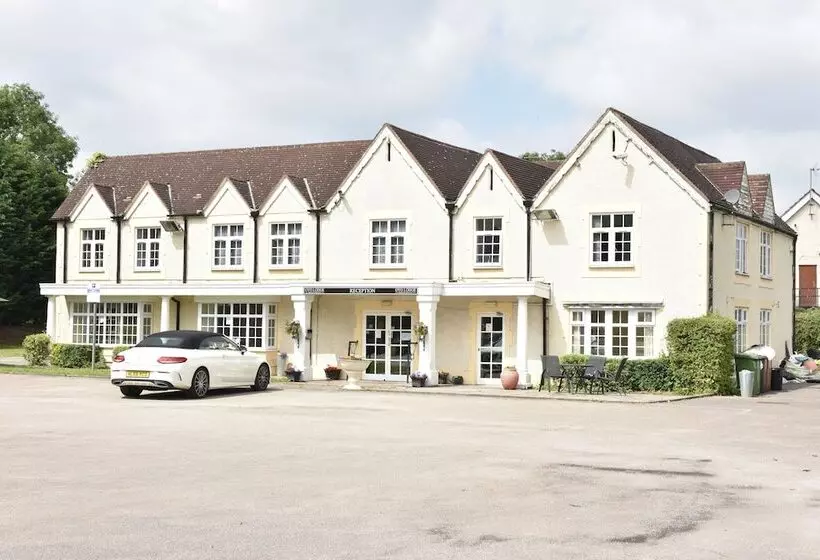 ホテル Oyo Lodge  Birmingham Airport & Nec