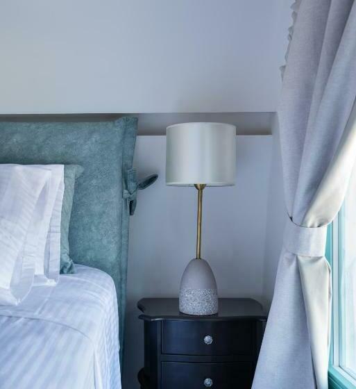 Отель Santa Irina Luxury Sunny Lofts