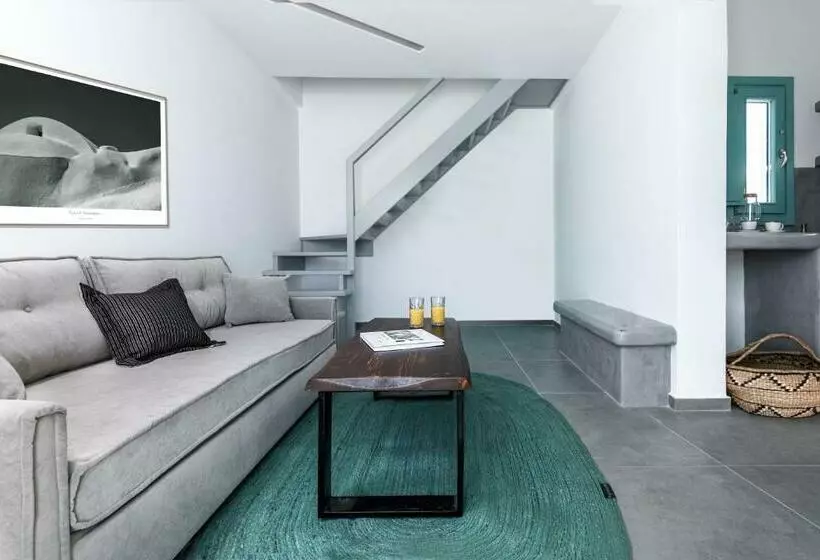 ホテル Santa Irina Luxury Sunny Lofts