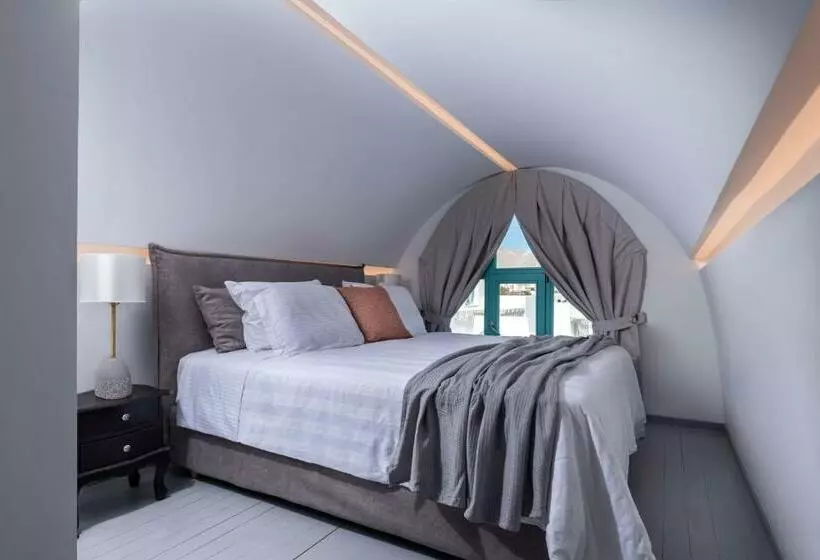 ホテル Santa Irina Luxury Sunny Lofts