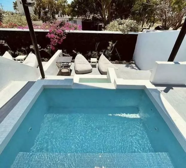 ホテル Santa Irina Luxury Sunny Lofts