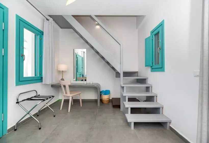ホテル Santa Irina Luxury Sunny Lofts
