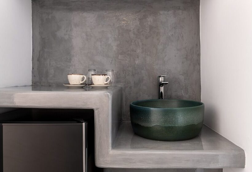 Отель Santa Irina Luxury Sunny Lofts