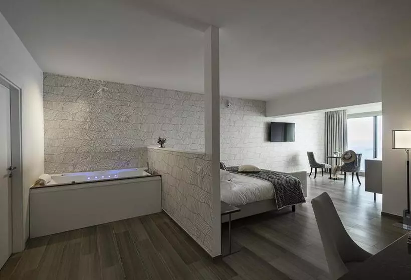 Sublimis Boutique Hotel Adults Only