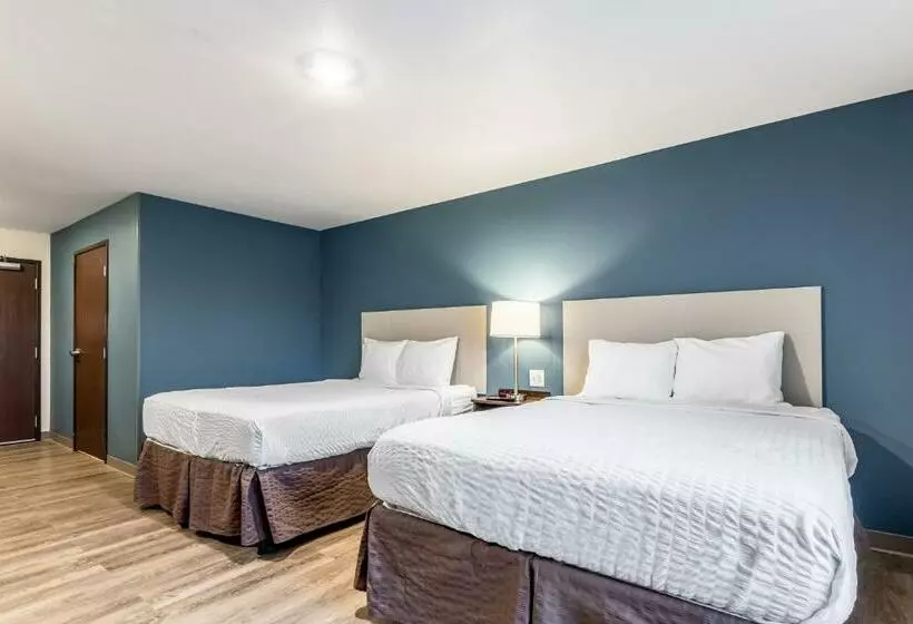 Hotelli Woodspring Suites Gurnee  Chicago