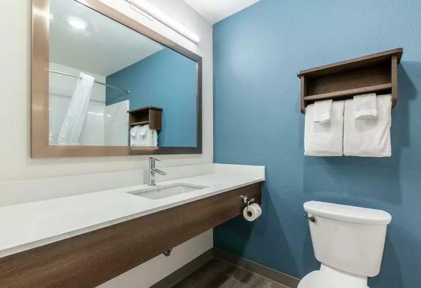 Hotelli Woodspring Suites Gurnee  Chicago