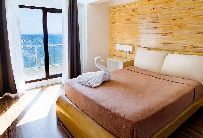 Morongstar Hotel And Resort