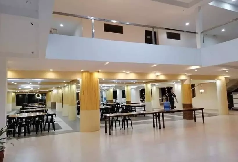 Morongstar Hotel And Resort