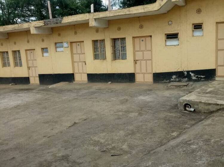 پانسیون Orion Guest House