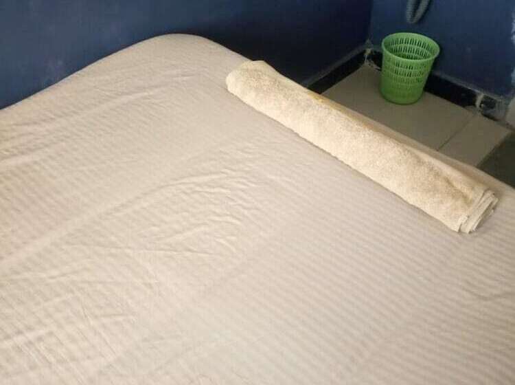 پانسیون Orion Guest House