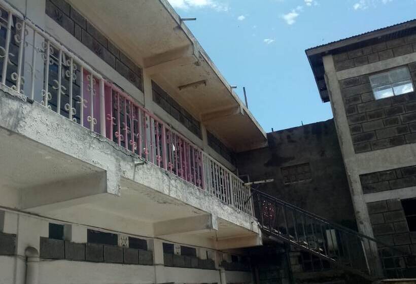 پانسیون Othaya Annex Lodge