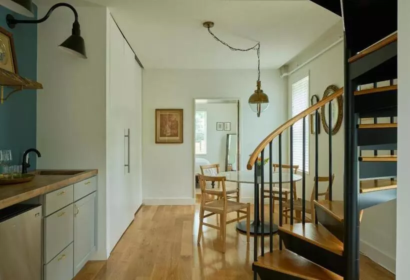 Lomakeskus Hutton Brickyards Riverfront Hotel & Venue