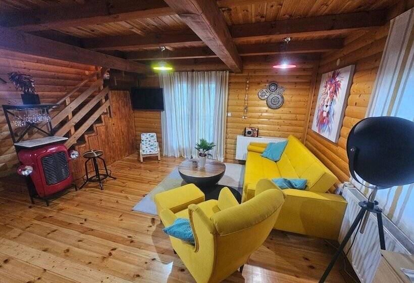 Secluded Cottage In Sveti Petar Mrežnički With Swimming Pool