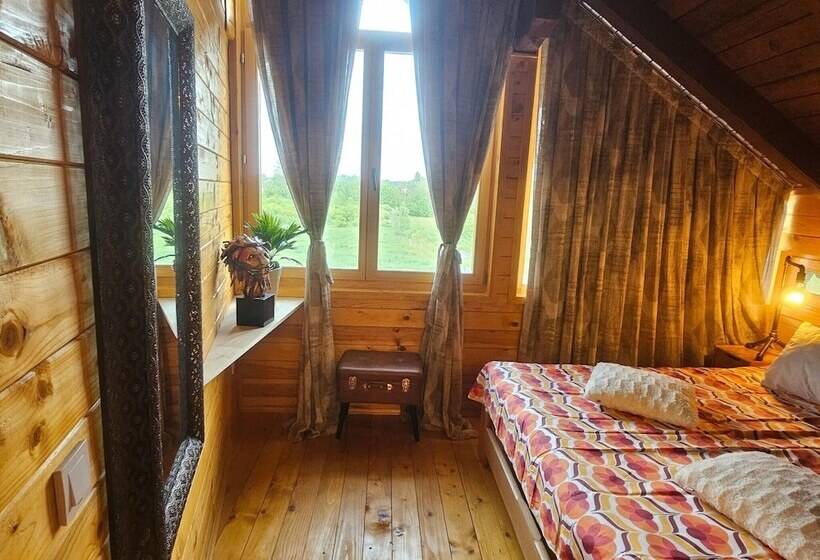 Secluded Cottage In Sveti Petar Mrežnički With Swimming Pool