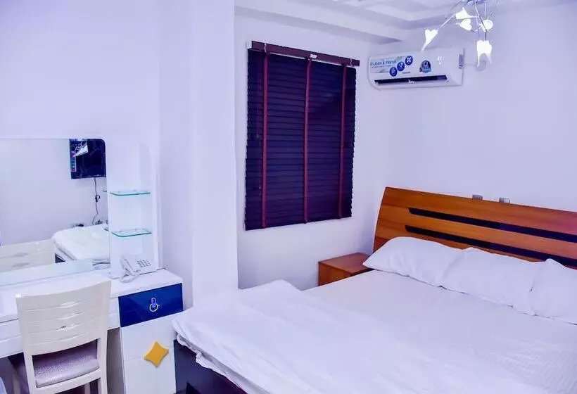 Thrivemax Hotel And Suites