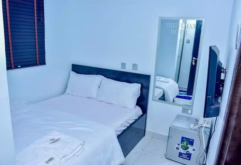 Thrivemax Hotel And Suites