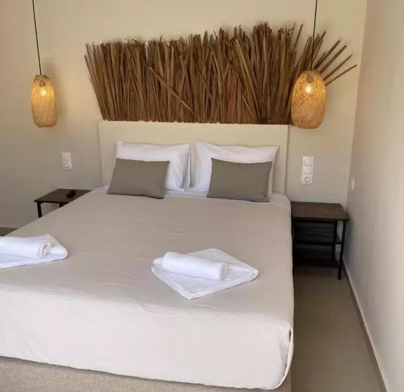 Atma Beach Rooms & Suites