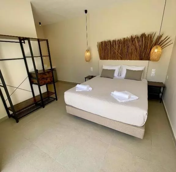 Atma Beach Rooms & Suites