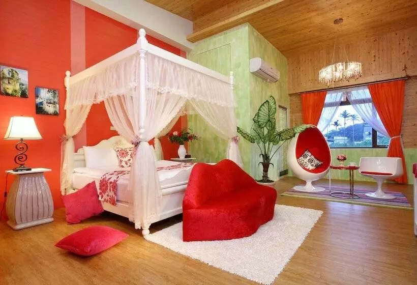Deerstar Homestay B&b