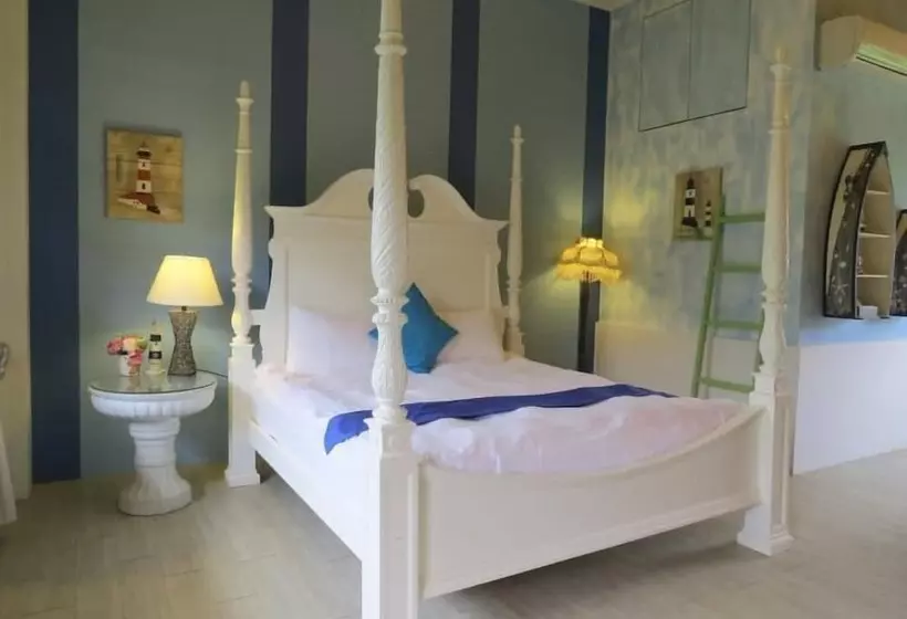 Deerstar Homestay B&b