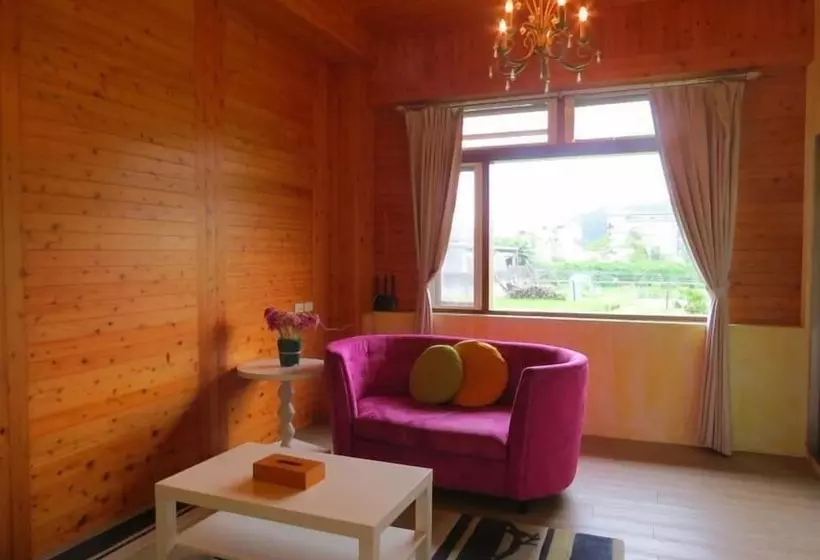 Deerstar Homestay B&b