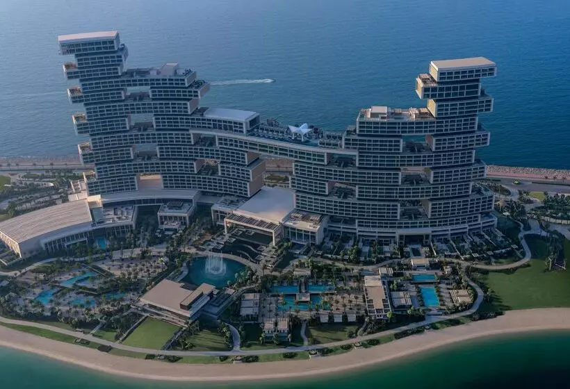 هتل Atlantis The Royal