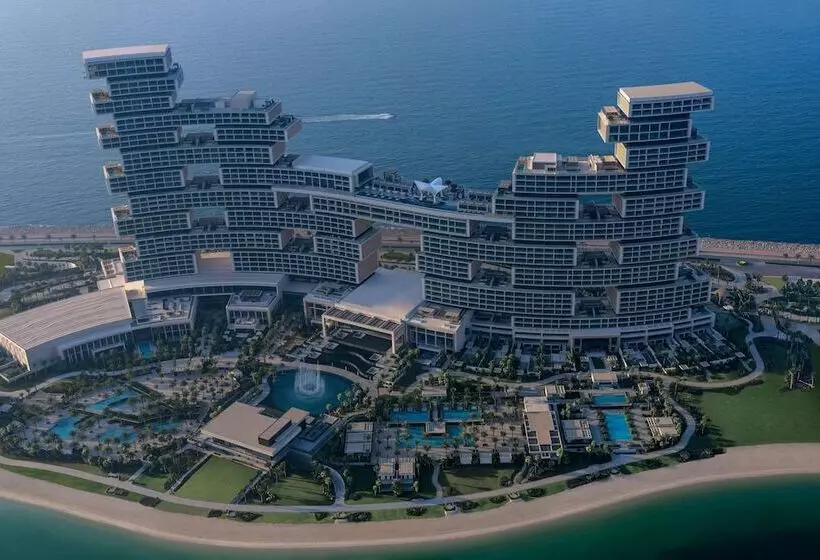 هتل Atlantis The Royal