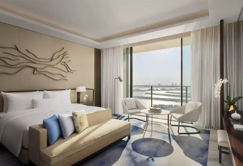 هتل Atlantis The Royal