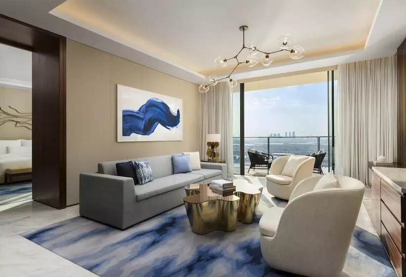 هتل Atlantis The Royal