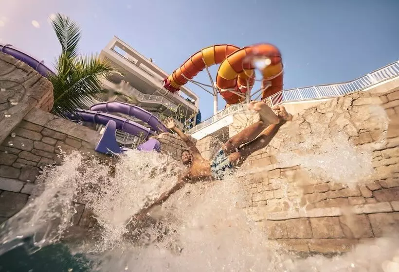 هتل Atlantis The Royal