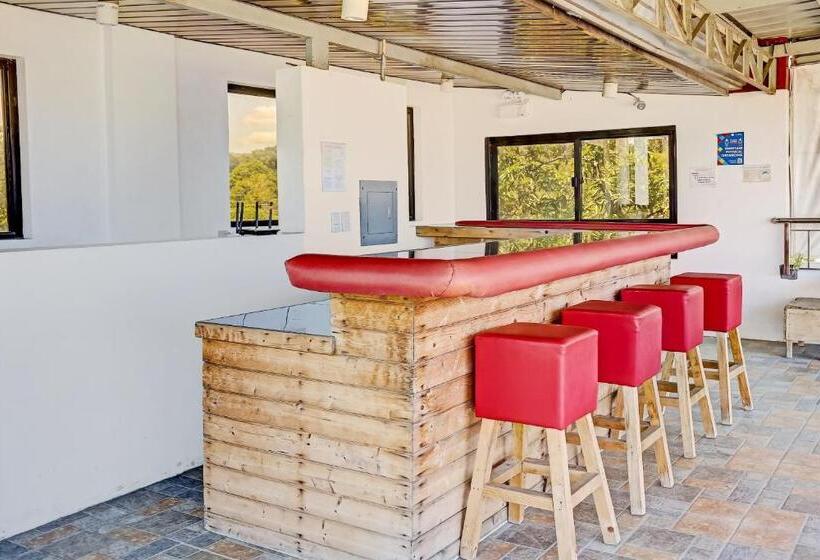 فندق Dream J&v By Reddoorz